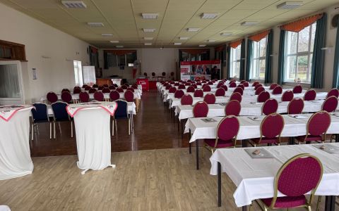 Saal_Parlamentarisch_Bühne_3