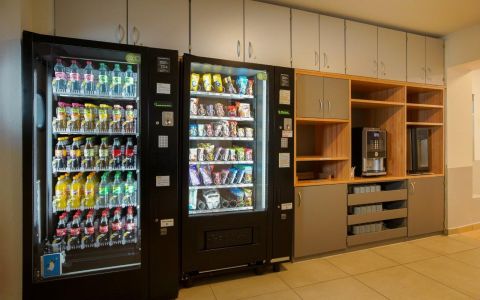 Getränke und Süßigkeiten