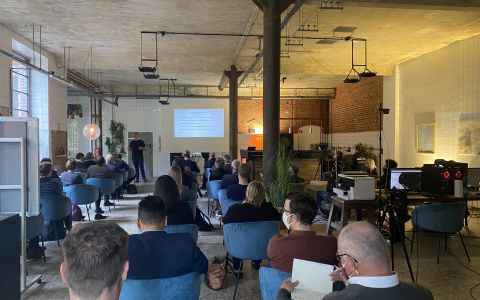 Präsentation im CoWo