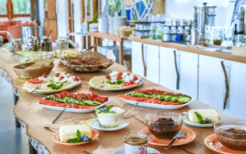 biologisches vegetarisches Frühstücksbuffet