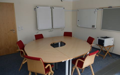 Arbeitsgruppenraum