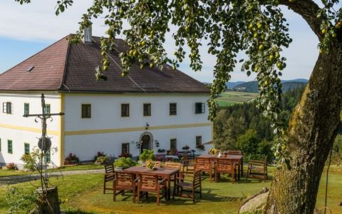 Kleebauer Hof Retreat Center
