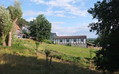 Herberge mit Mehrbettzimmern