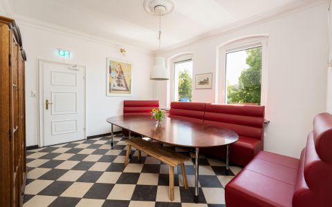11 Alte Schule Deifeld Ferienwohnung Sauerland Winterberg Deutschland 2e esszimmer - kopie