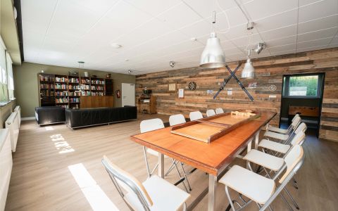 14 Alte Schule Deifeld Ferienwohnung Sauerland Winterberg Deutschland spielkeller dart - kopie