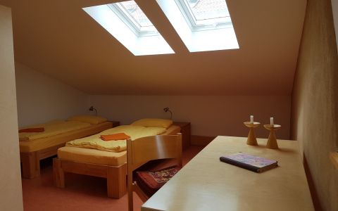 5-Bettzimmer