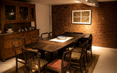 Kleines Esszimmer neben der Bauernküche